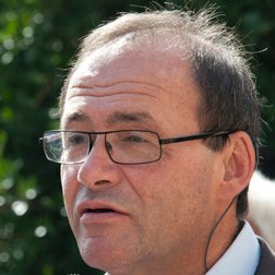 Yves Charpak